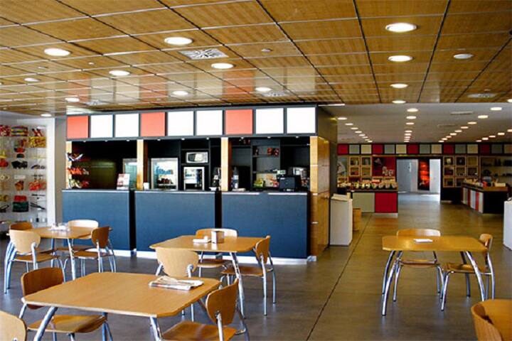 cafeteria